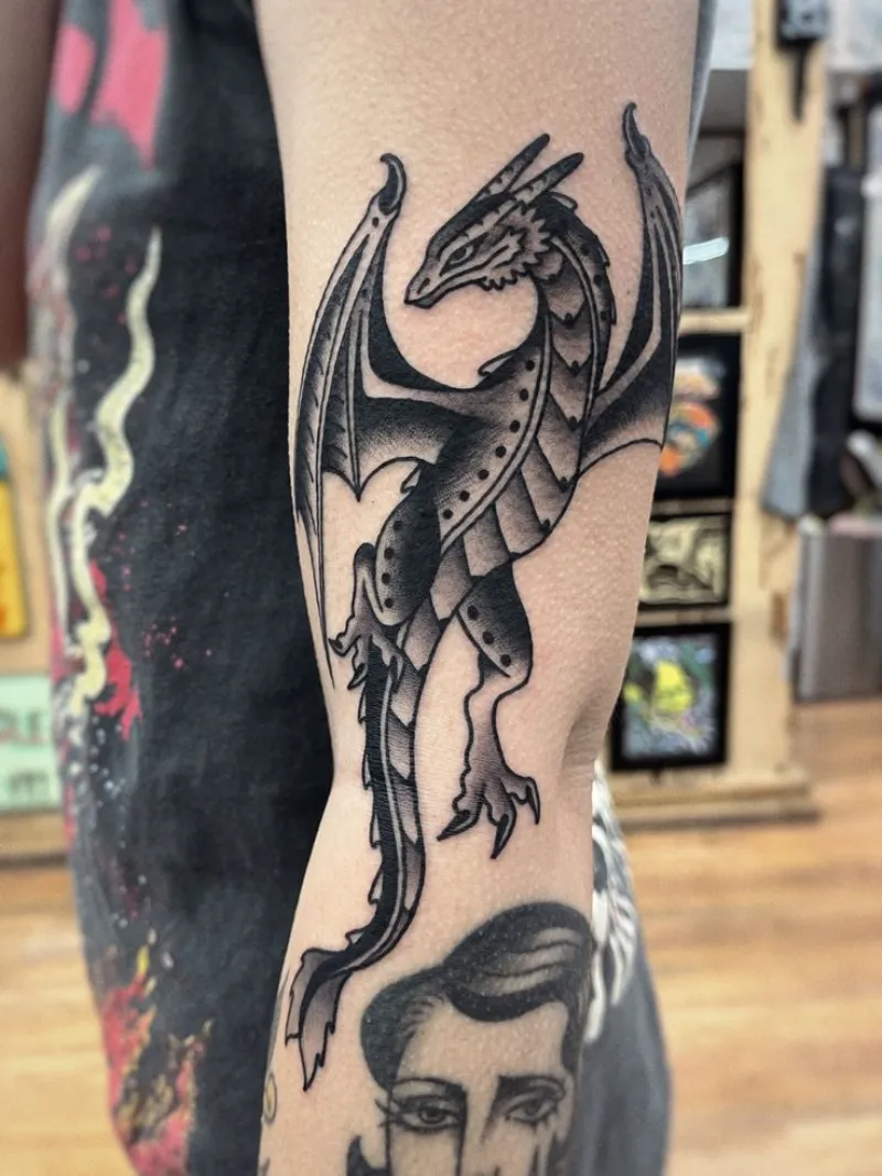 american traditional dragon tattoo