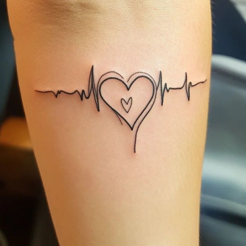 Tattoo symbol that represent family